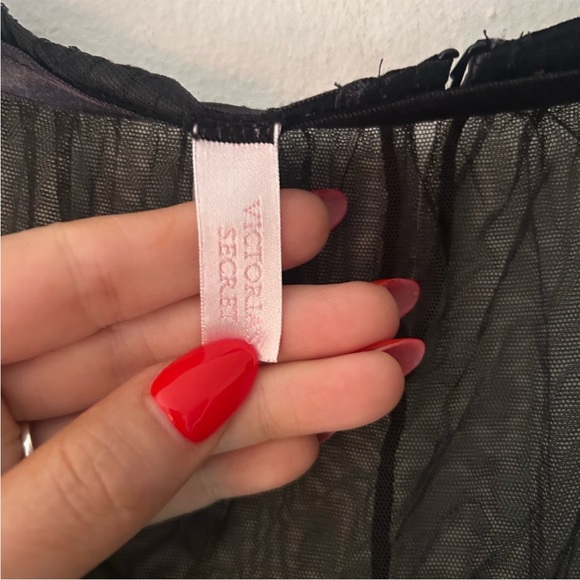 Y2K Victoria's Secret Black Sheer Lingerie Garter Skirt large - Picture 3 of 8